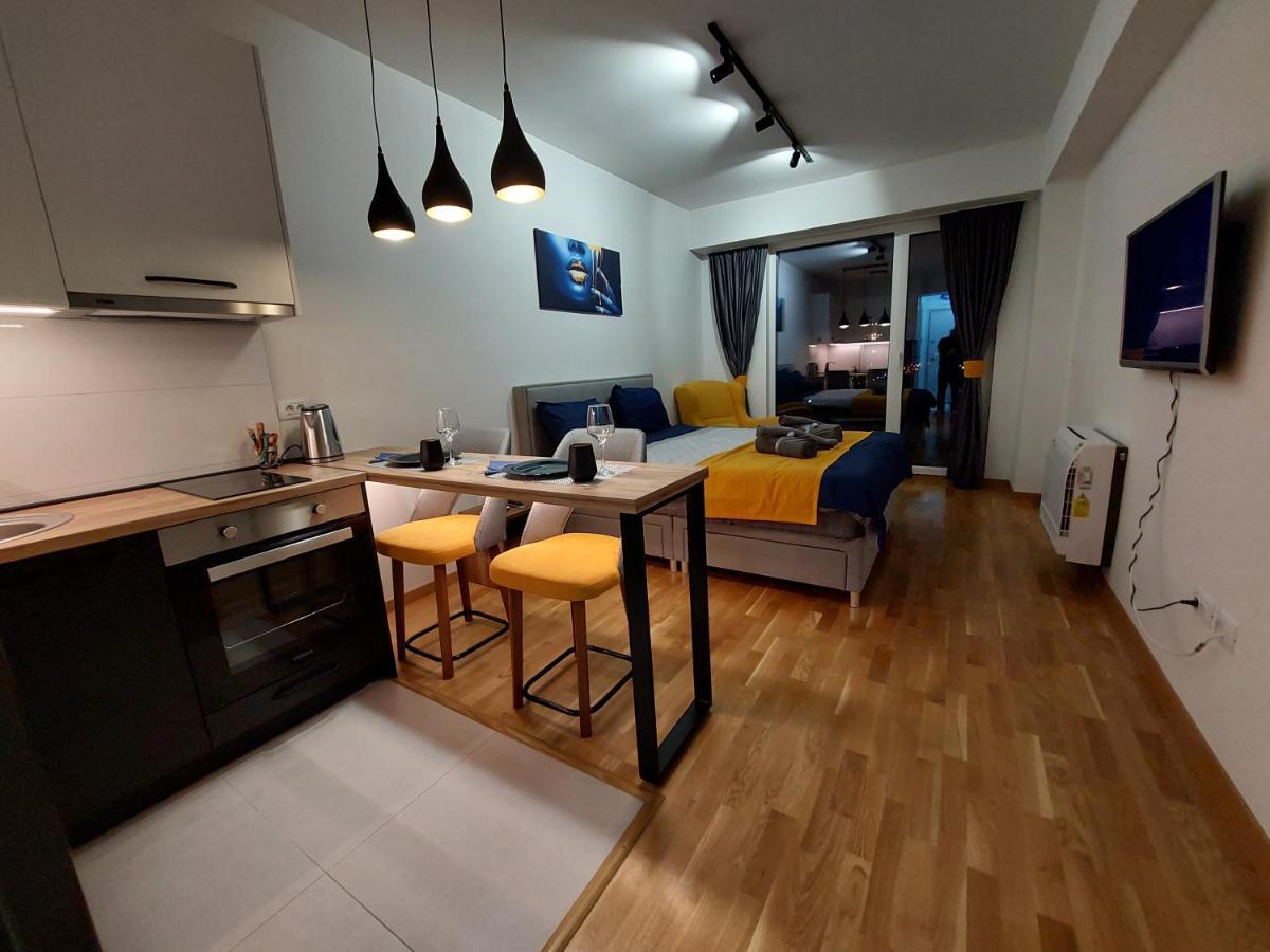 Box Apartment สโกเปีย ภายนอก รูปภาพ